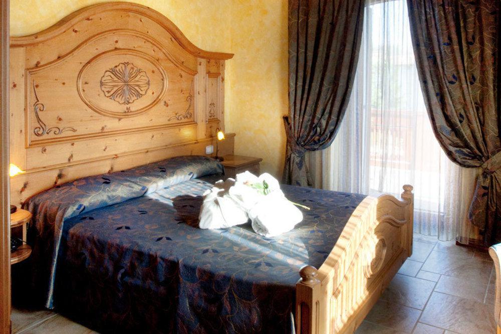Hotel Le Ortensie 로카라소 외부 사진